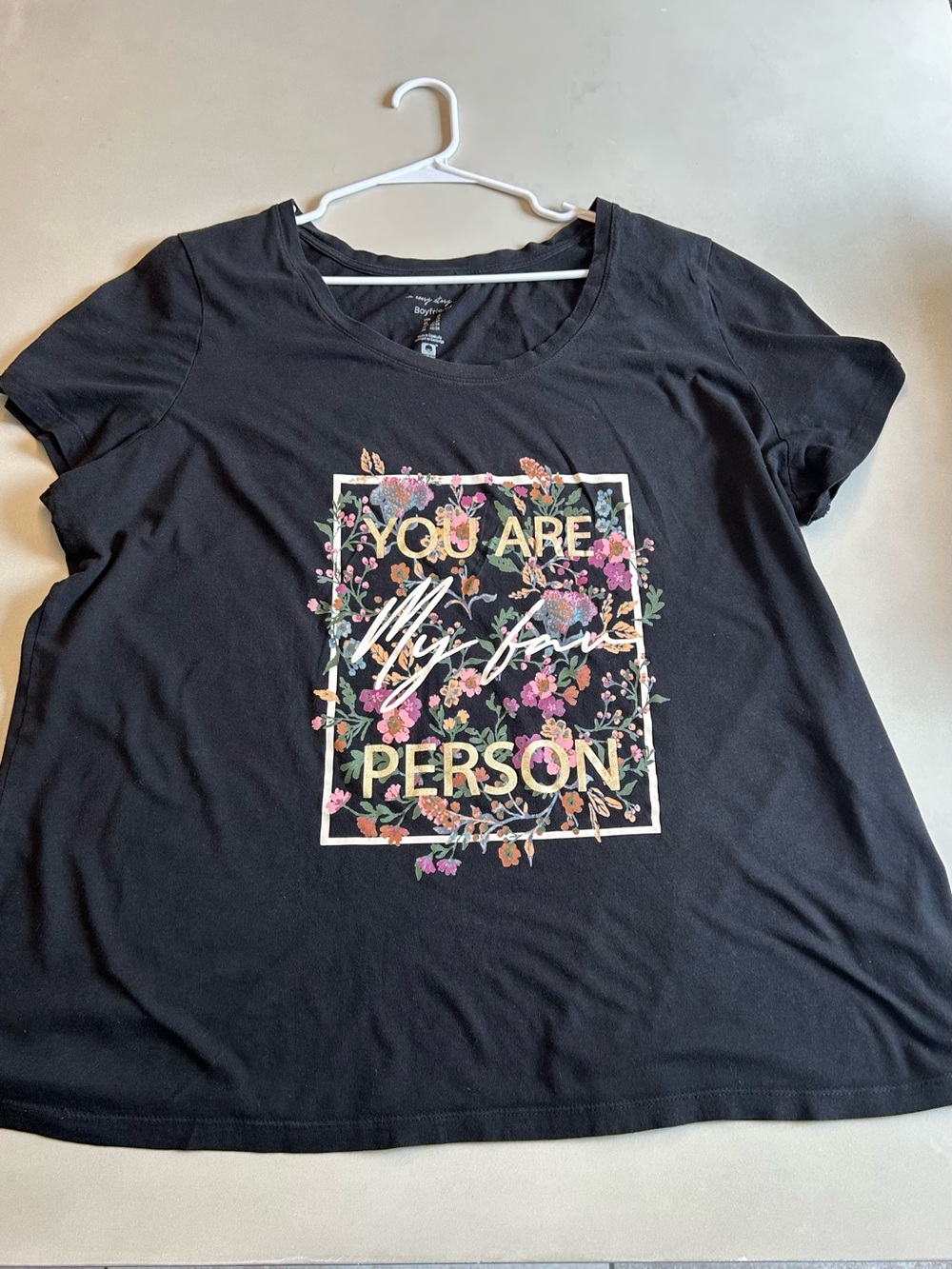 In Every Story Women’s Black Floral Graphic Short Sleeve Tee
Size 2X - Picture 6 of 12